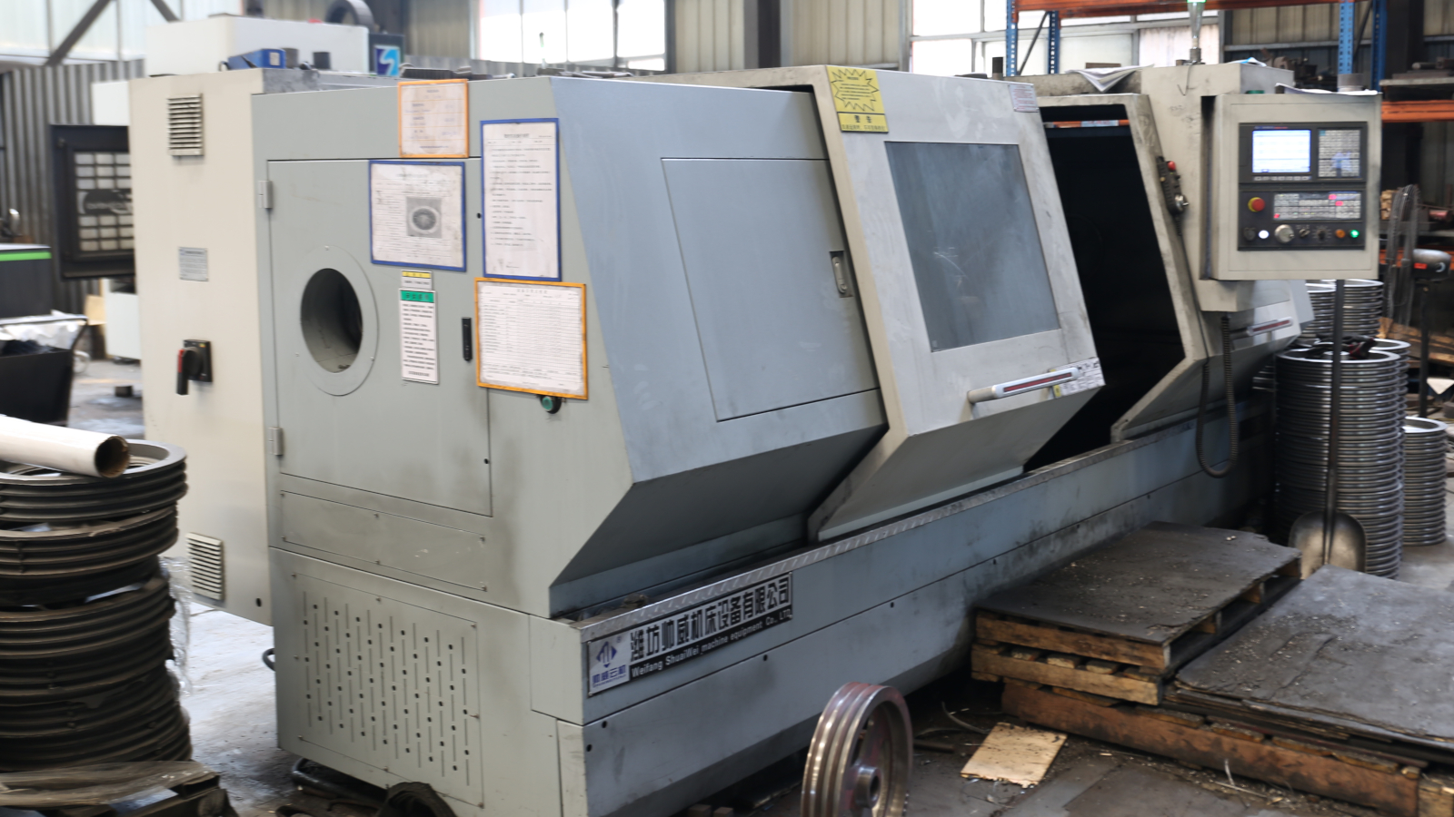 CNC turning machine